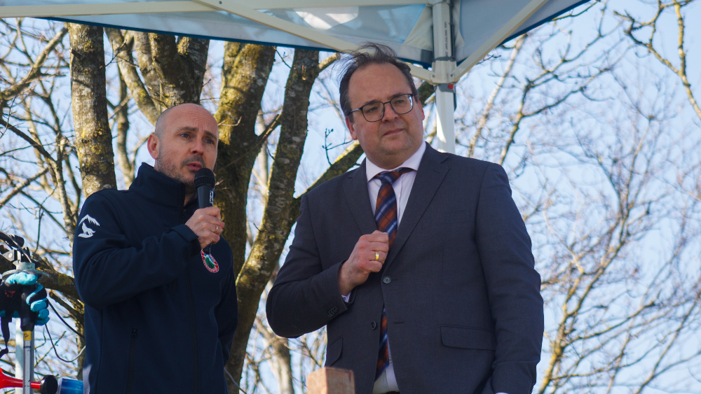 Burgmeester Ferraro geeft het startschot