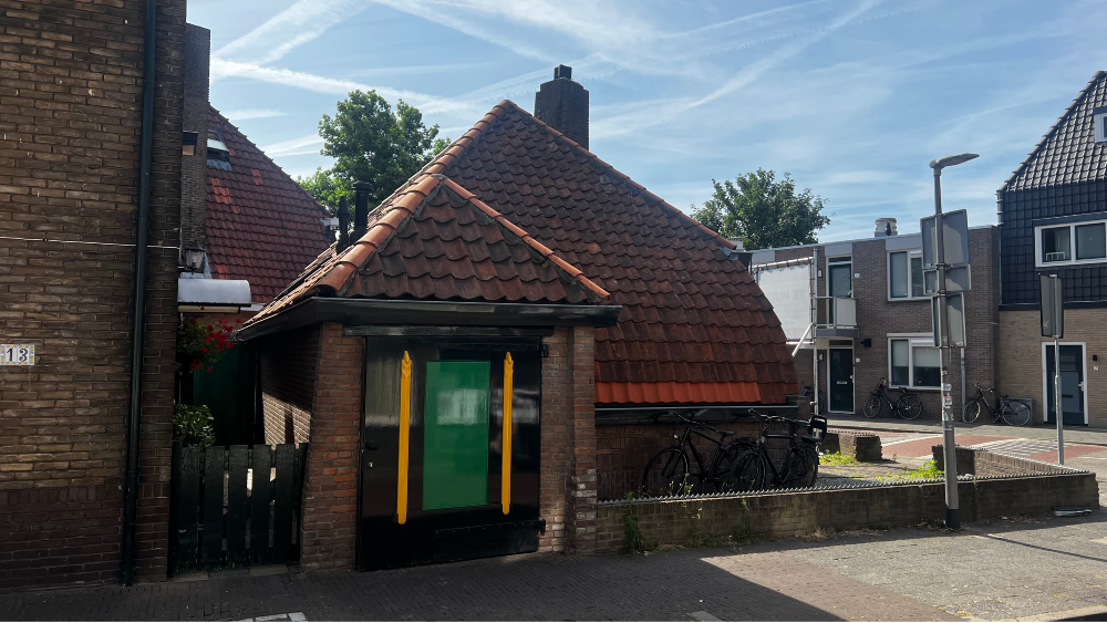 De deur naar de rijwielenbrancaar