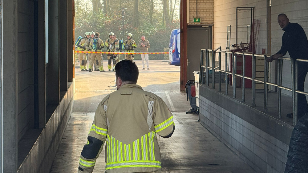 De loading dock van de supermarkt.