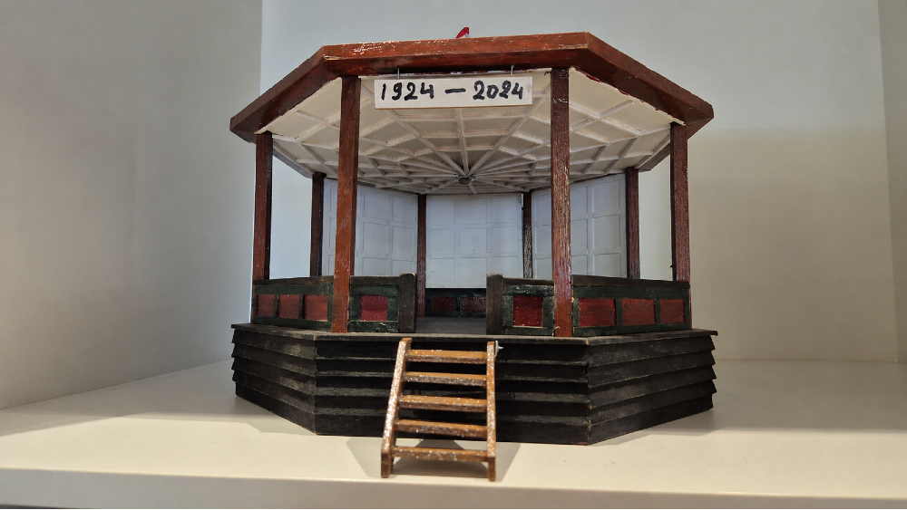 De maquette van de Muziektent