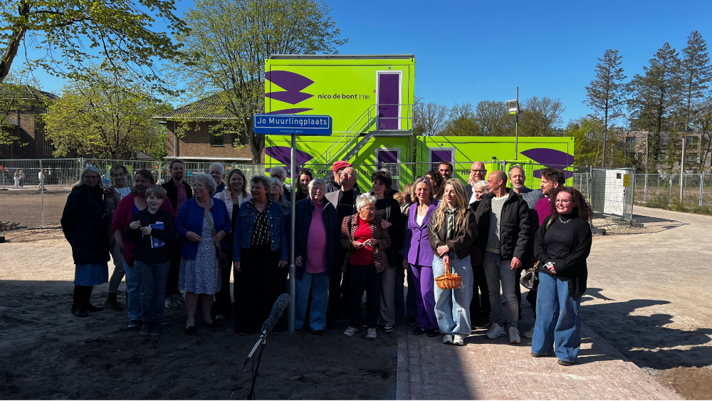 Familie Johanna Muurling bij onthulling straatnaam