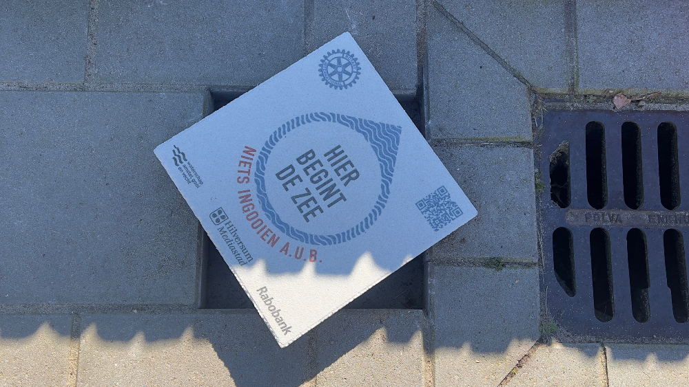 Hier Begint de Zee tegel