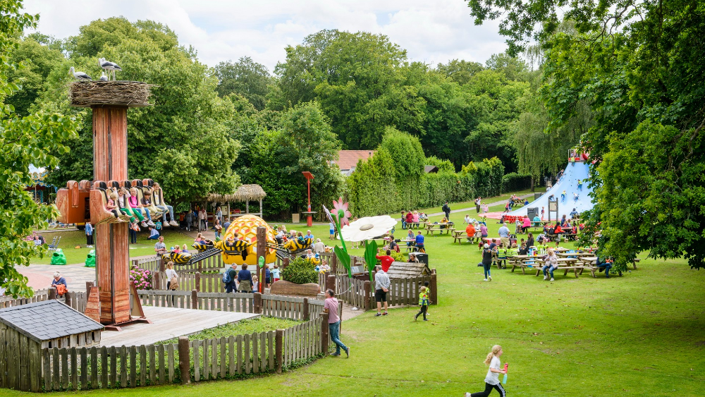 Het terrein van Speelpark Oud Valkeveen in Naarden.
