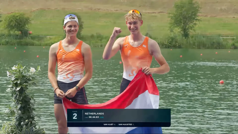 Zilver voor de jonge roeiers